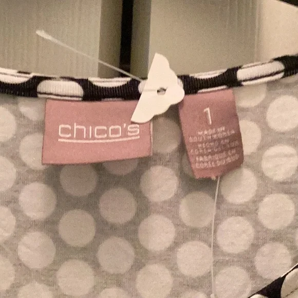 🖤NWT Fabulous Chicos Size 1 Fun Top Wardrobe Closet Must Have 🖤 - Picture 6 of 9